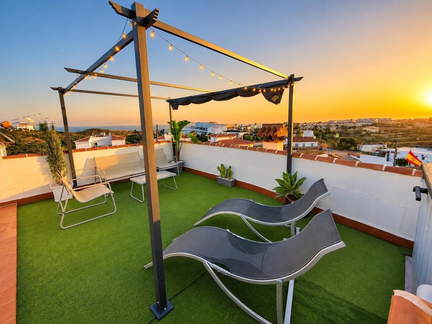 Chalet en Almayate Bajo, Vélez - Málaga — imagen 1 de 22
